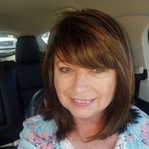 Meet your Posher, Vickie